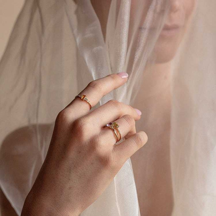 Local Eclectic 14K Peridot Baguette And White Sapphire Ring