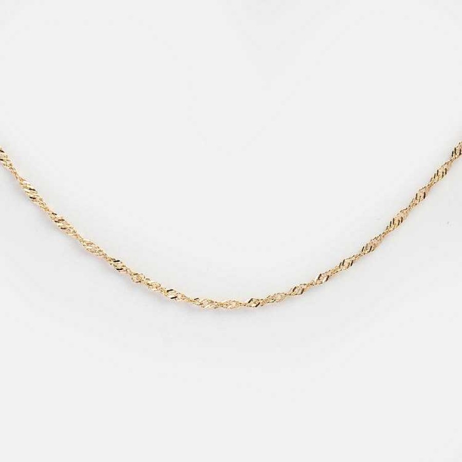 Local Eclectic Solid Gold Twisted Chain Necklace