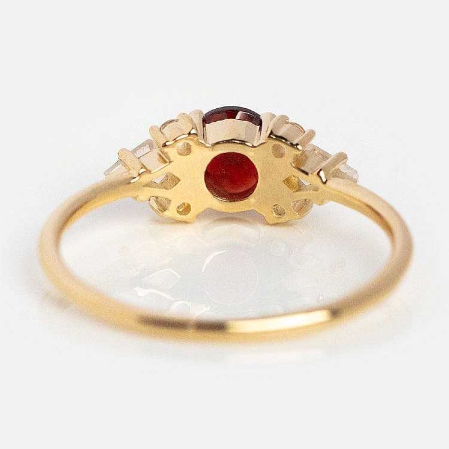 Local Eclectic 9Kt Gold Rhodolite Garnet And Moonstone Sphinx Ring