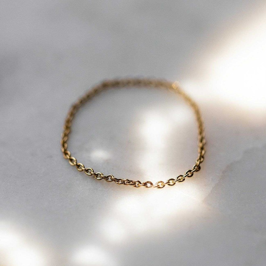 Local Eclectic Solid Gold Chain Ring