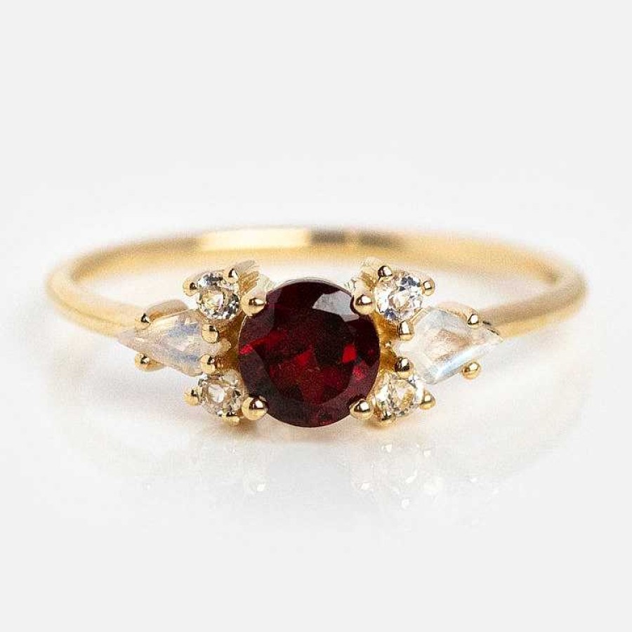 Local Eclectic 9Kt Gold Rhodolite Garnet And Moonstone Sphinx Ring