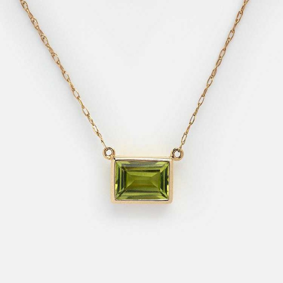 Local Eclectic Solid Gold August Capsule Peridot Baguette Necklace