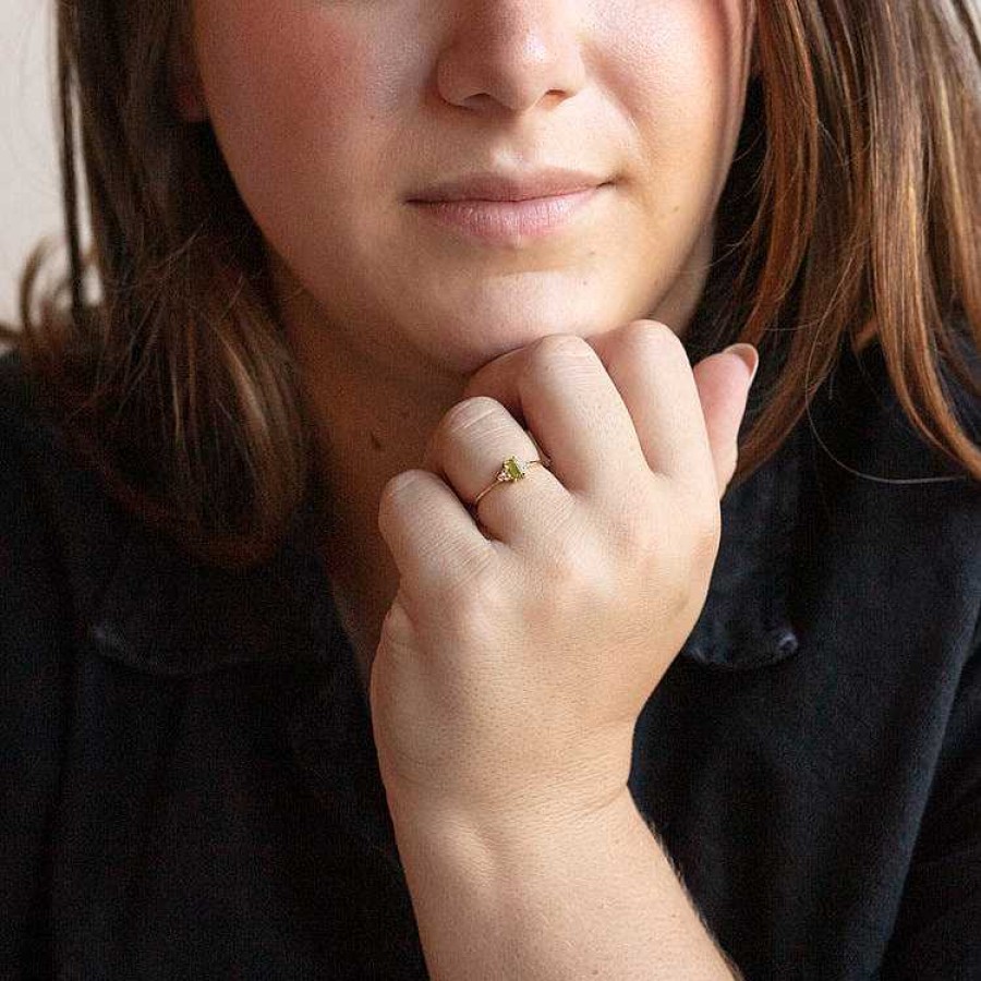 Local Eclectic Solid Gold Pretty Peridot Ring